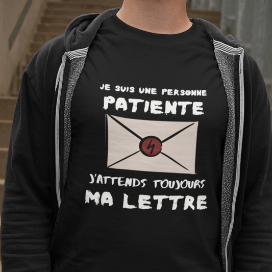 J'attends toujours ma lettre pour Poudlard - T-shirt